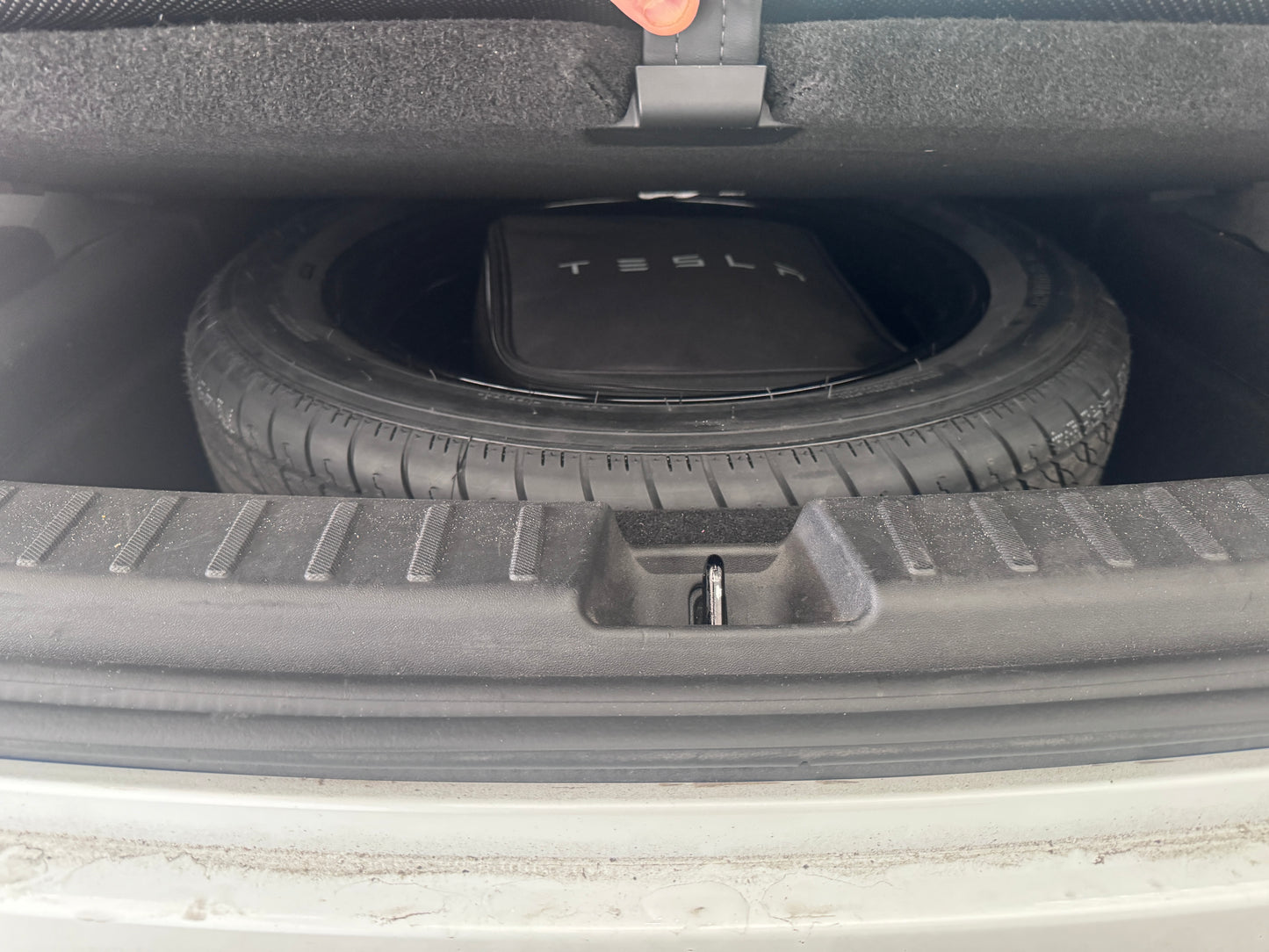 TESLA Spare Wheel Kit Space Saver Tyre for Model Y -SR LR & Performance - 2020-2025